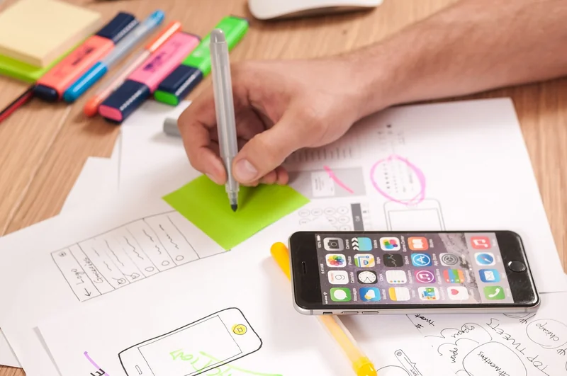 2. L’optimisation mobile : au-delà du responsive