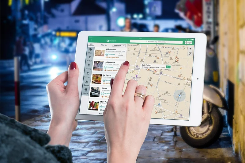 Navigation tactile et UX mobile : les règles qu’on oublie